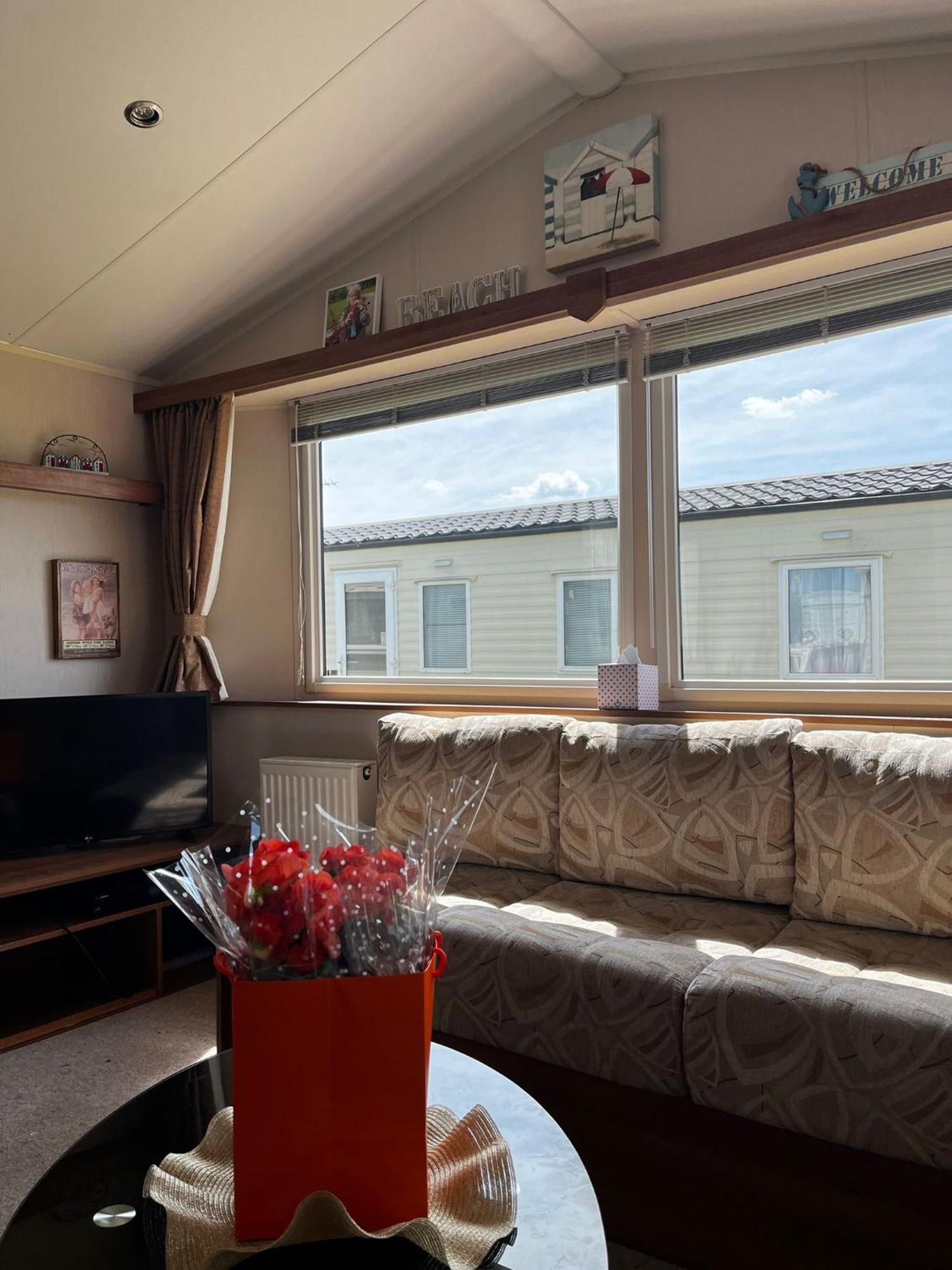 Seaview Holiday Rentals - Seawall Whitstable Exterior photo